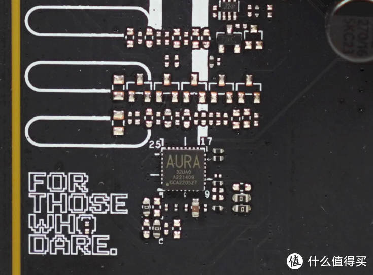 2000块一块B650主板，是不是智商税？ROG 吹雪B650开箱体验