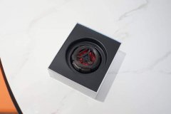 游戏追剧畅享不停那就快用红魔冰磁散热降温吧